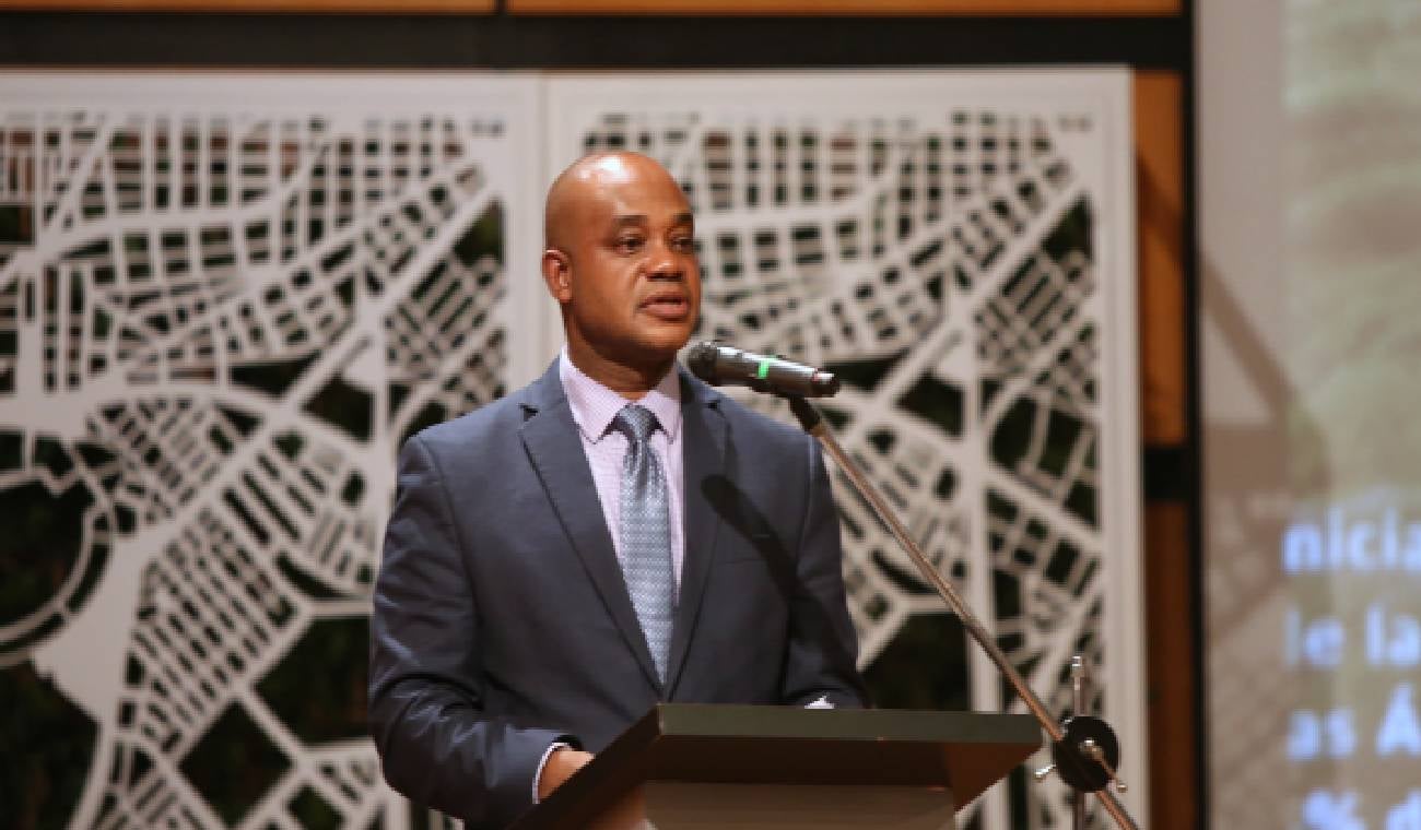 Luis Gilberto Murillo