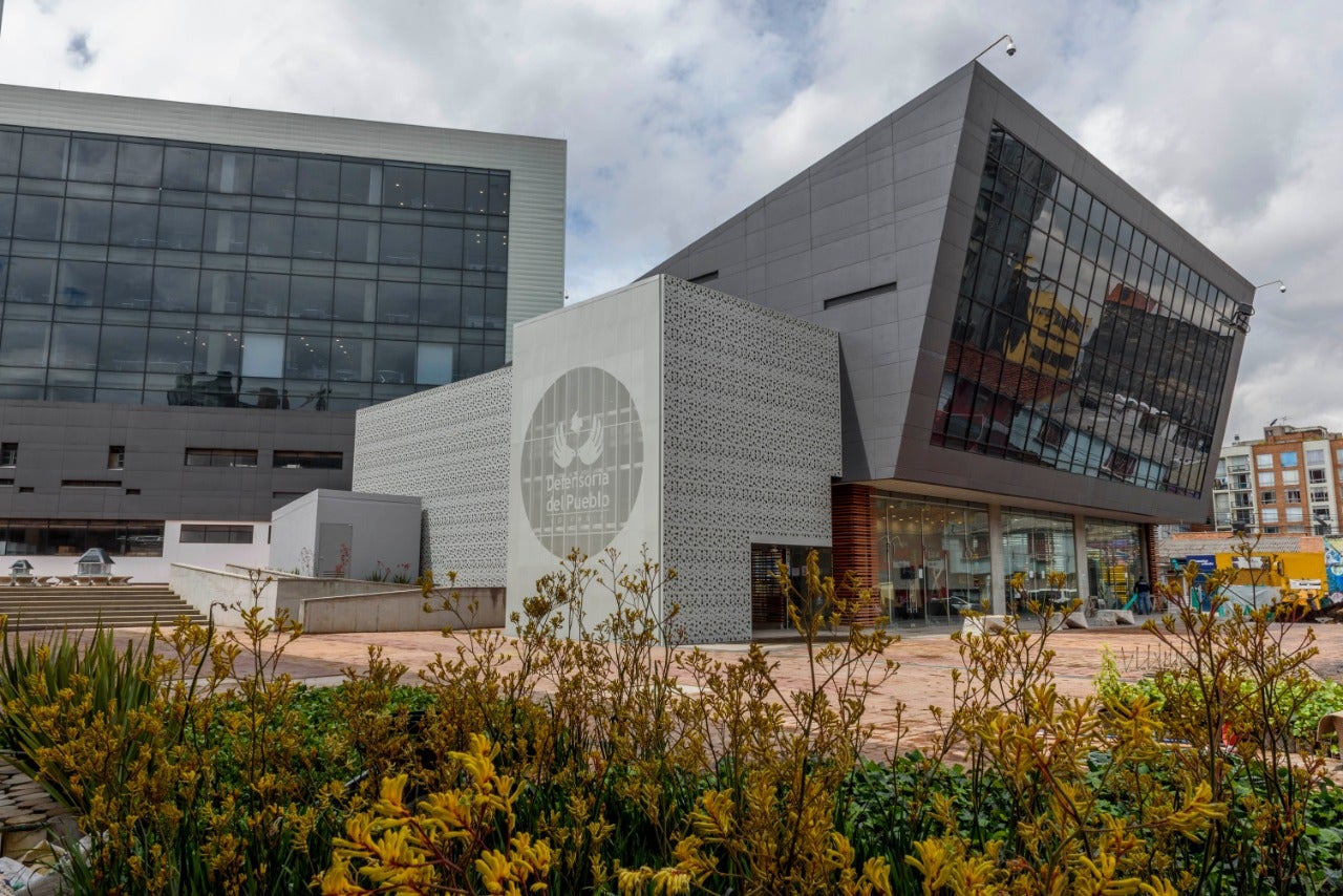 Nombramientos polémicos y políticos en la Defensoría del Pueblo | La FM