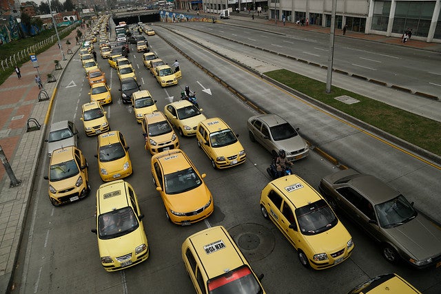 taxistasenbogotacolprensa.jpg