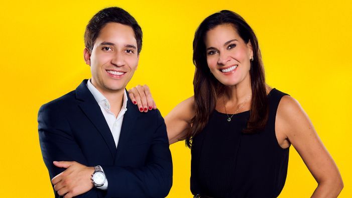 Vanessa de La Torre y Santiago Ángel, noticiero de La FM mediodía