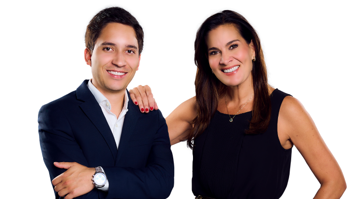 Vanessa de La Torre y Santiago Ángel, noticiero de La FM del mediodía