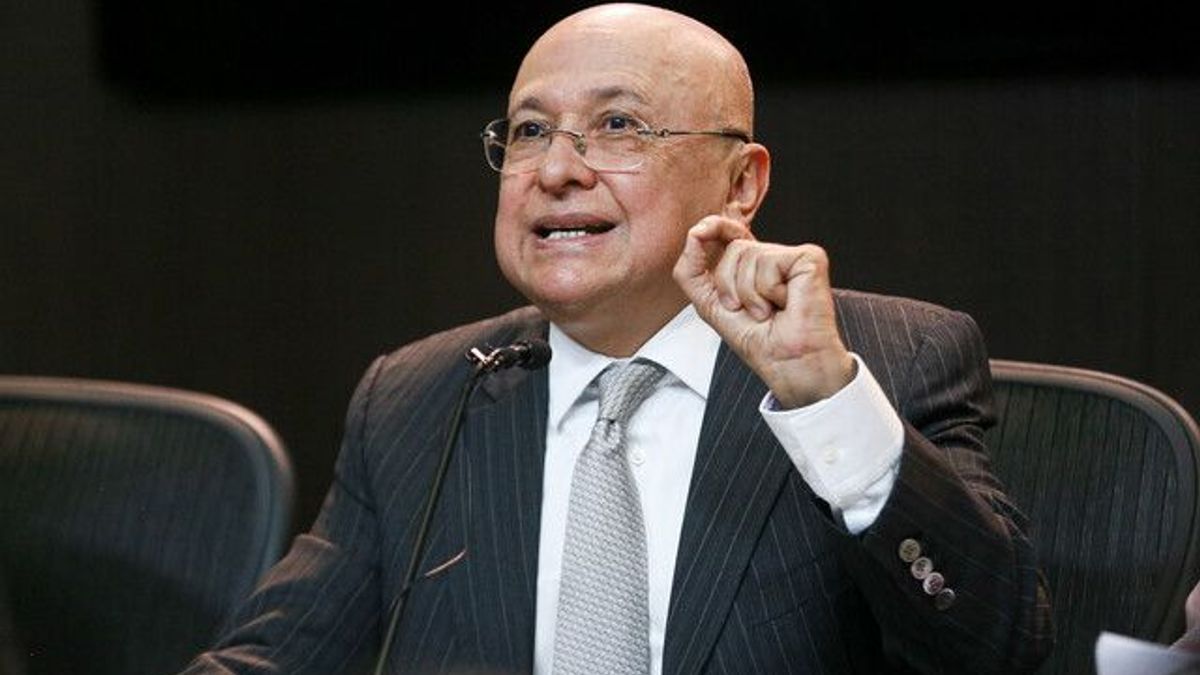 Exministro de justicia Eduardo Montealegre