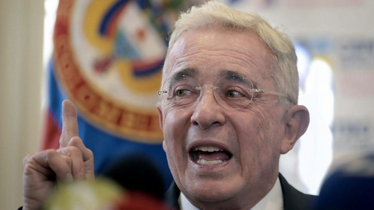 Ex presidente Álvaro Uribe Vélez.