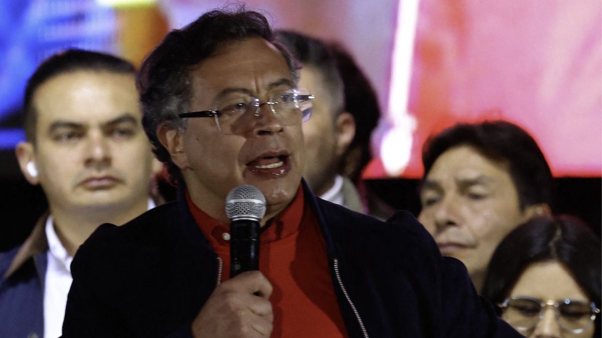 Gustavo Petro arremetió contra Vicky Dávila en su discurso de la Plaza de Bolívar.