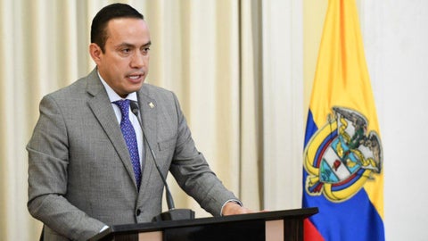 El entonces mandatario habría autorizado la adición presupuestal pese a que el trámite presentaba posibles deficiencias.