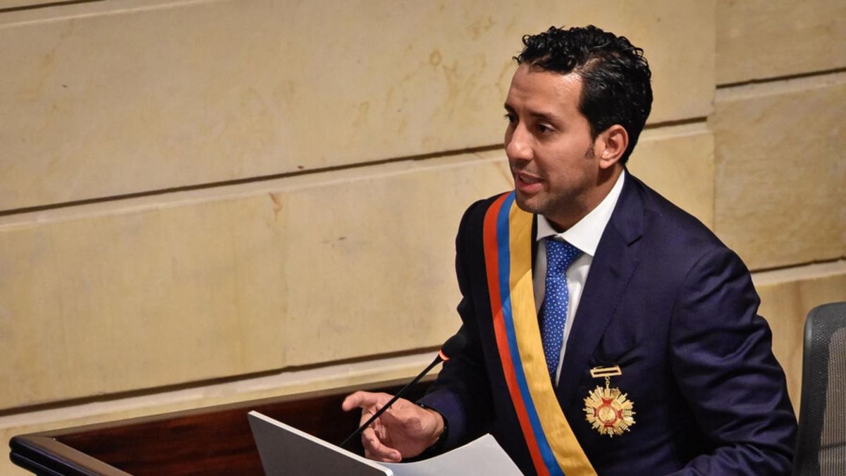 Julián López dice que no será presidente de la Cámara mientras avanza el proceso en su contra en el Partido de la U