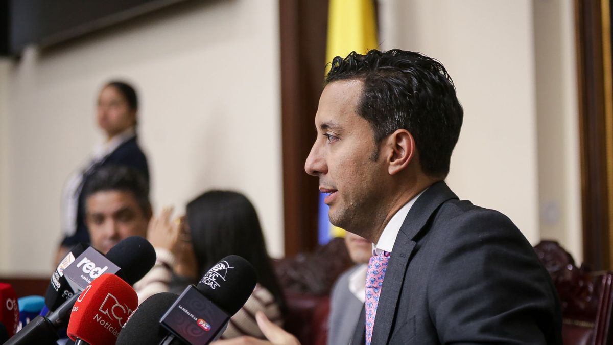 Julián López, presidente de la Cámara de Representantes.