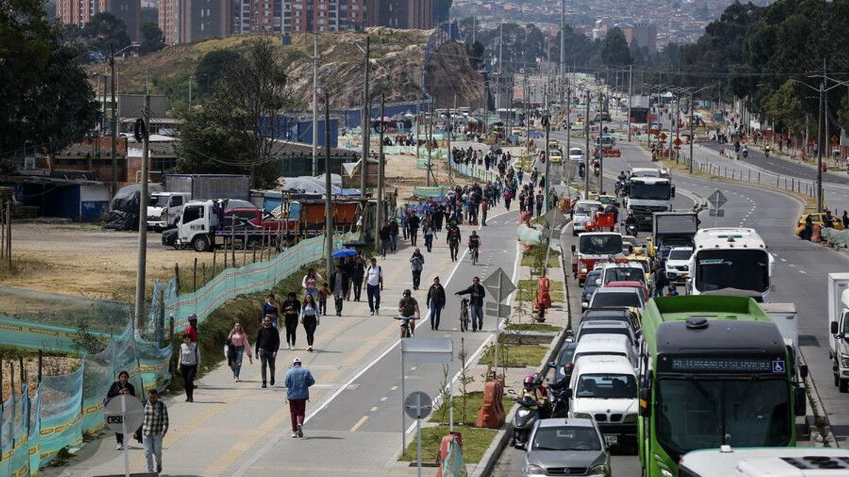 Bogotá vive varios bloqueos que afectan la movilidad este 30 de octubre de 2025.