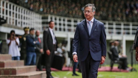 Lista Clinton ¿qué alternativas tiene Petro para recibir su salario como jefe de Estado