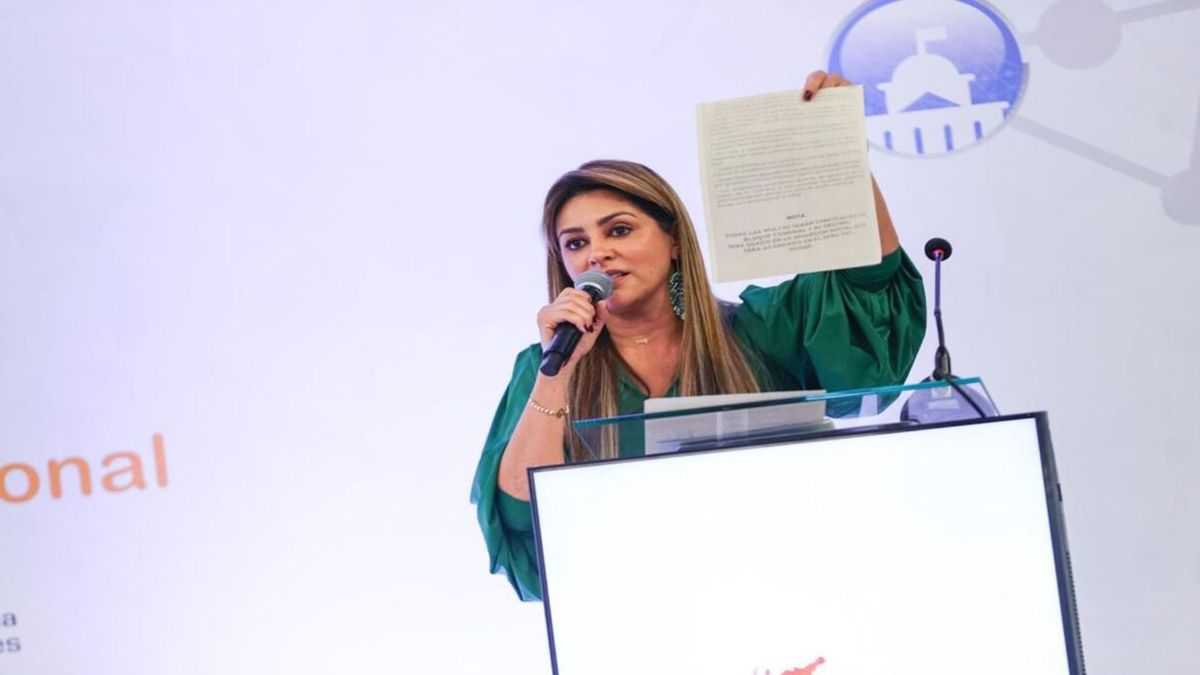 Gobernadora del Tolima, Adriana Magali Matiz