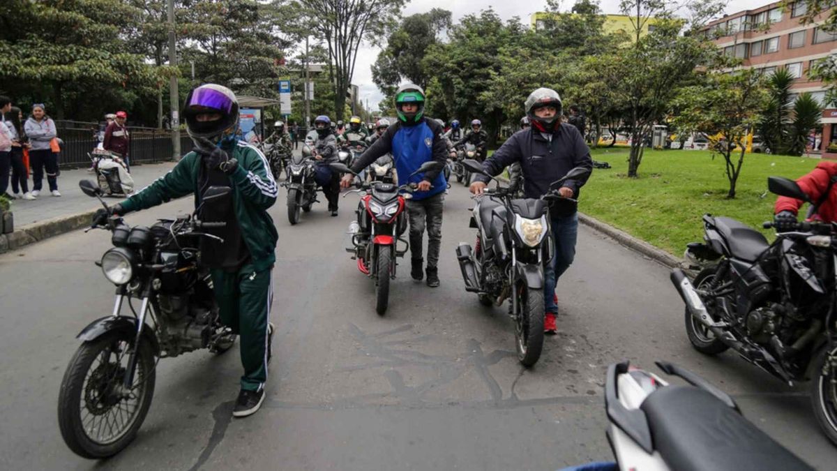 Gobierno Nacional y motociclistas piden al Distrito reducir medidas restrictivas durante “Halloween” y el puente