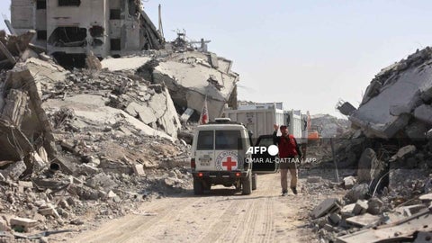 Cruz Roja recibe de Hamás los cuerpos de tres presuntos rehenes en Gaza