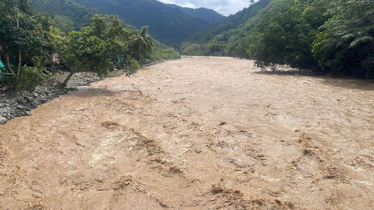 Creciente de río en Buenaventura, Valle del Cauca