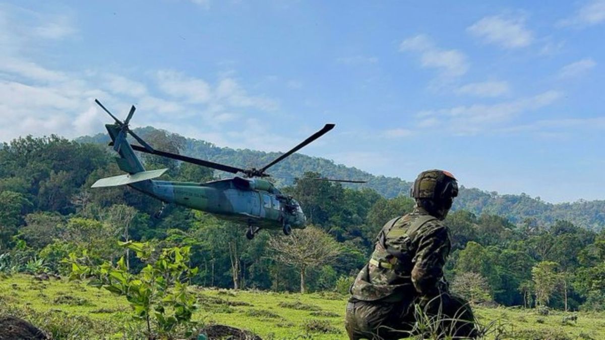 Zozobra en el Bajo Cauca antioqueño: Intenso combate entre el Ejército y Clan del Golfo.