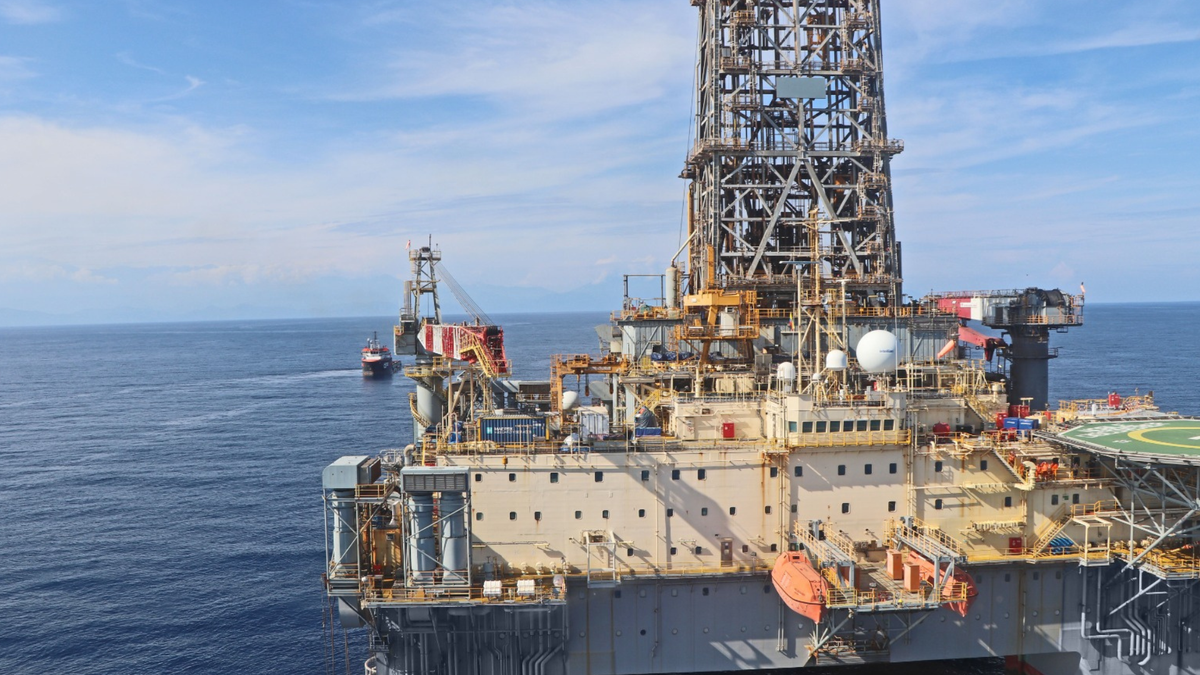 La Contraloría General alertó que los subsidios de energía y gas acumulan una deuda de $2,88 billones, lo que podría afectar la sostenibilidad fiscal del país.