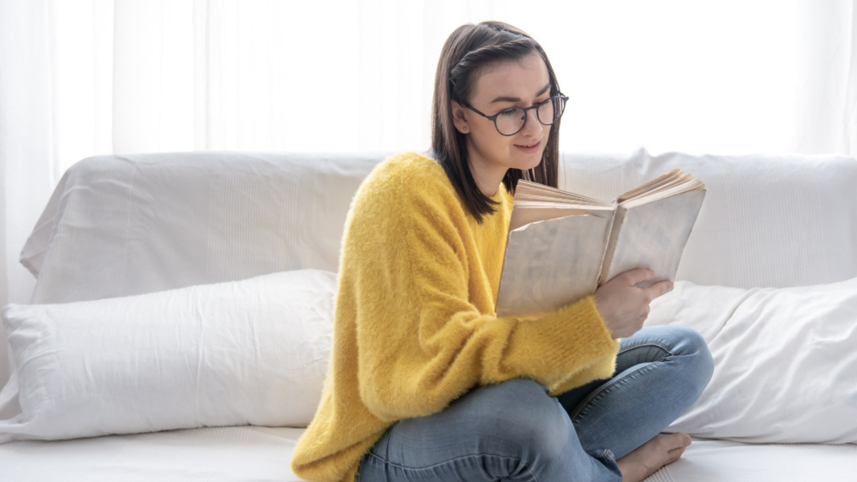 Leer todos los días, aunque sea unos minutos, fortalece la memoria y la concentración.