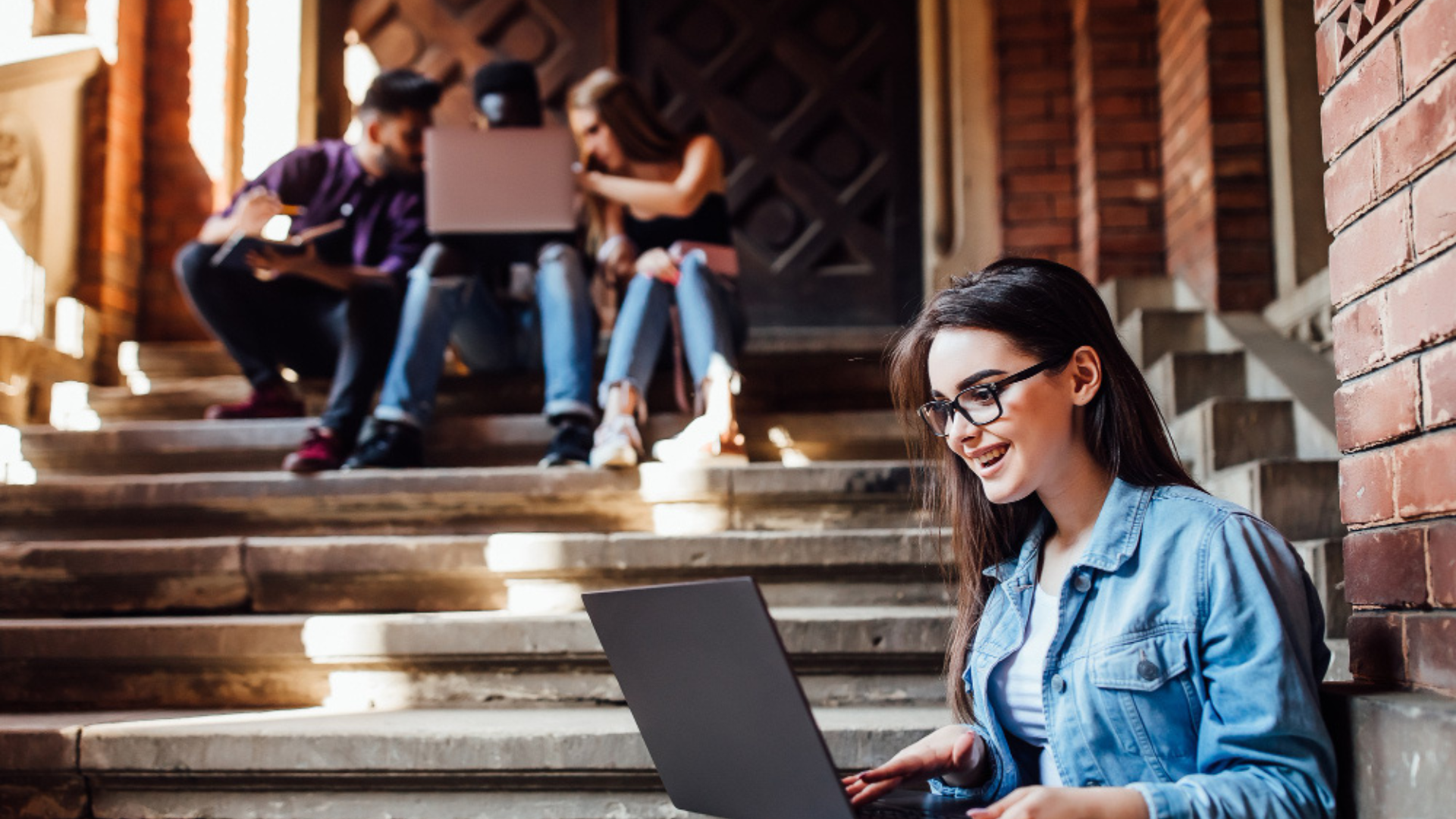 Grabar la voz permite detectar errores y avanzar hacia una pronunciación más clara y natural.