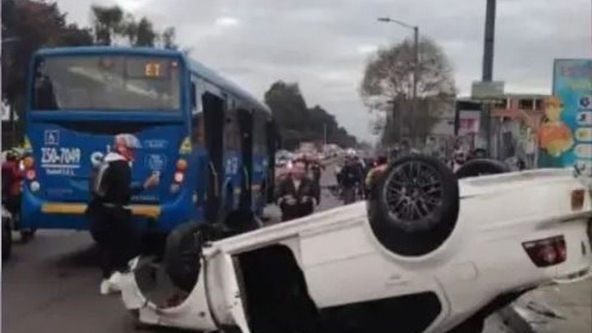 El abogado hizo un llamado al presunto conductor para que se entregue voluntariamente a las autoridades.