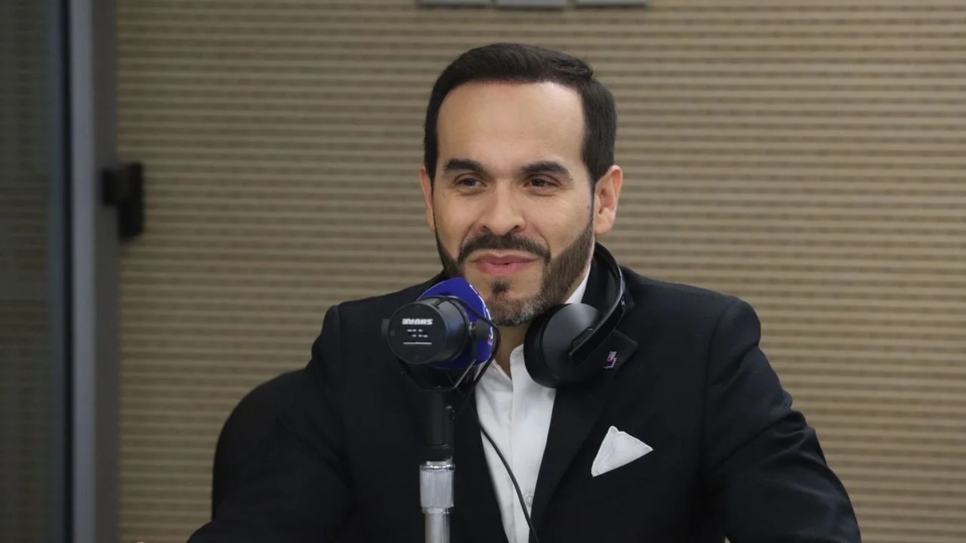 Abelardo de la Espriella reiteró que los primeros decretos presidenciales estarán enfocados en salud, economía y educación.