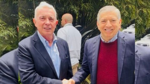 Este miércoles se llevó a cabo una importante reunión entre el Partido Liberal, el Partido Conservador, el Centro Democrático, Cambio Radical y el Partido de la U, para consolidar esta alianza.