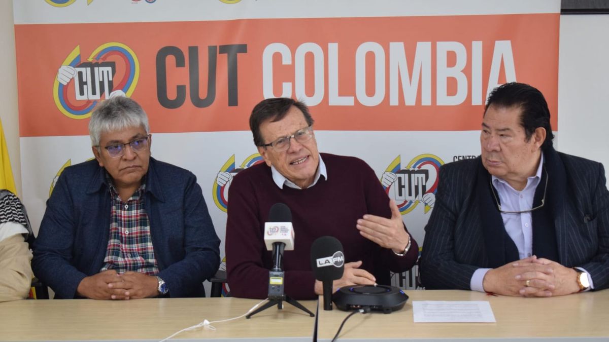 Fabio Arias presidente de la CUT