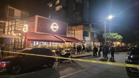 Tras pasar cinco días en una Unidad de Cuidados Intensivos, la mujer de 44 años falleció por la gravedad de sus heridas.