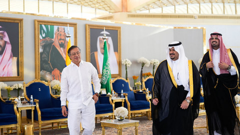 El Gobierno anunció un plan B después de que la Comisión Séptima suspendiera la reforma a la salud por falta de aval fiscal.