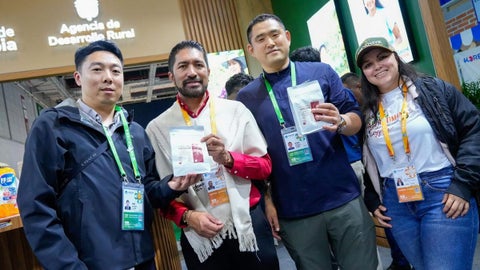 China mostró interés en importar desde 2026 hasta 80.000 toneladas de café colombiano, además de cacao y banano, tras acuerdos comerciales en Shanghái.