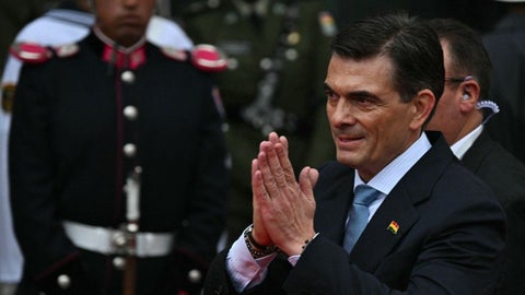 El político fue elegido presidente en la inédita segunda vuelta realizada el pasado 19 de octubre, con un 54,96 % de los votos.