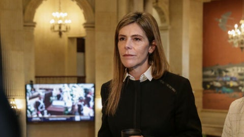 María Carolina Hoyos ora por la salud de su padre que está en UCI