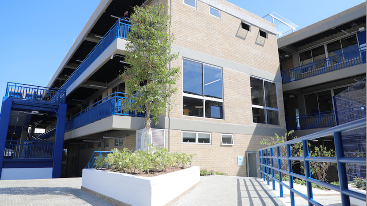 El modelo de infraestructura educativa modular facilita obras en zonas rurales y de difícil acceso.