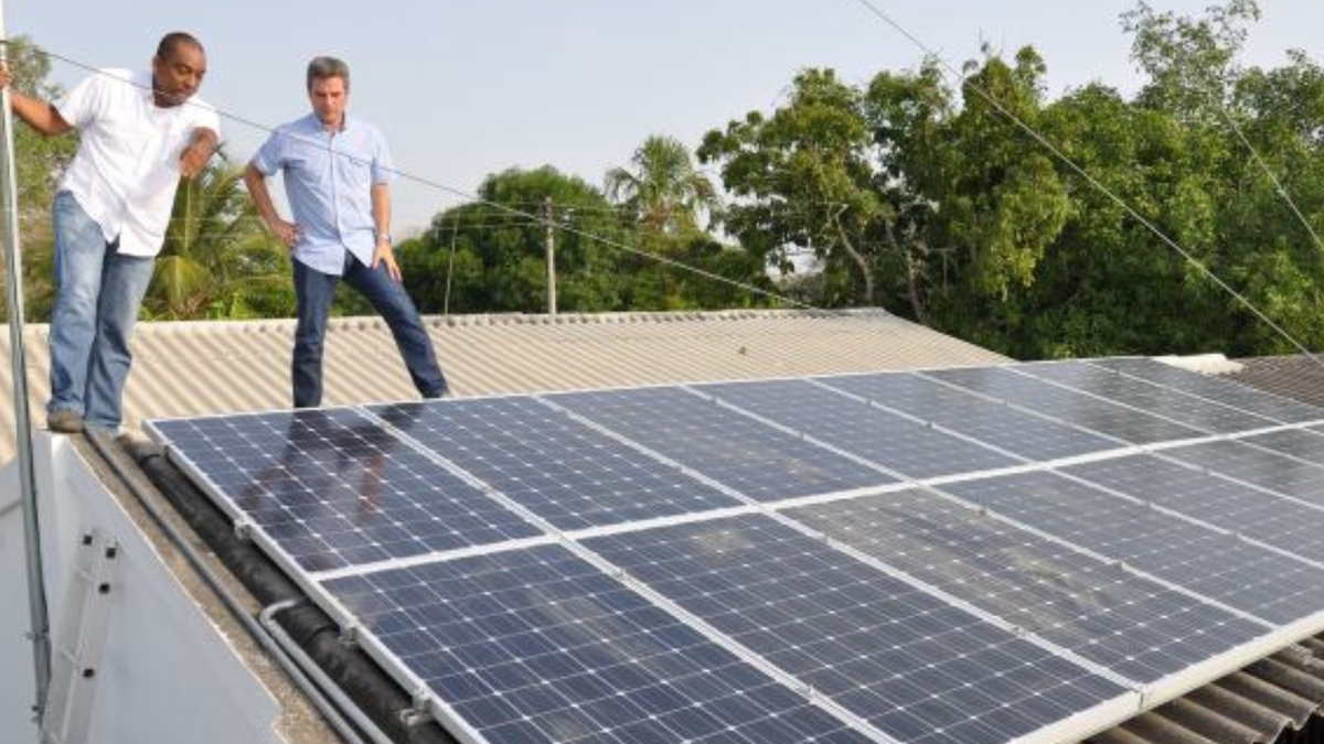 El Gobierno de Colombia y CAF anunciaron FONTELAC, el nuevo fondo para financiar energía limpia en la región.