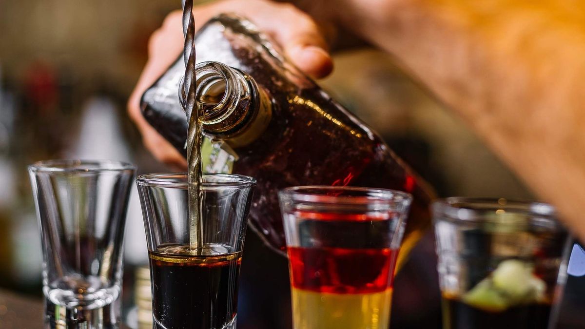 La expresión fue demandada por presuntamente inducir al consumidor a creer que el alcohol solo es nocivo en exceso.