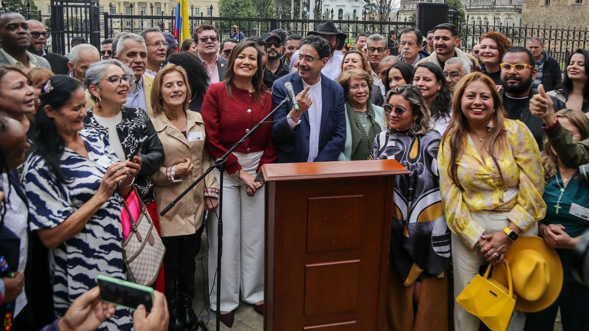 Iván Cepeda y el Pacto Histórico en su llamado a conformar un 'Gran frente amplio'