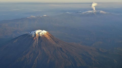 ¿Será más fuerte una próxima erupción del Nevado del Ruiz? Expertos explican los escenarios y señales de alerta