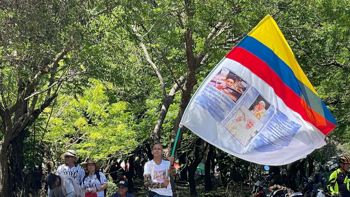 A 40 años de la tragedia del Nevado del Ruiz, la UNGRD lidera una jornada de homenaje en Armero con actos simbólicos y reconocimiento a rescatistas.