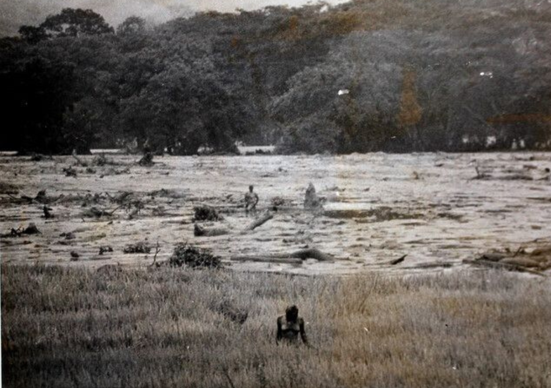 La avalancha acabó con la vida de aproximadamente 25.000 personas.