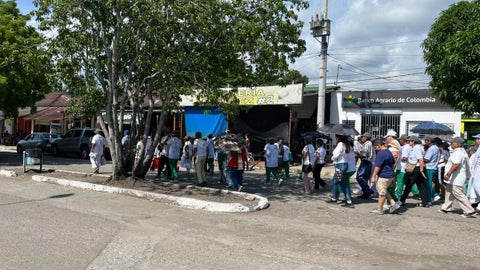 Con temperaturas entre 30 y 33 grados, su clima favorece la agricultura. Rodeado de montañas y ríos, conserva la riqueza natural que aún caracteriza al municipio.