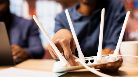 Falla masiva de Movistar afecta conexión en Bogotá y otras ciudades