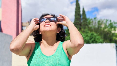 Astrónomos alertan sobre inusual fenómeno meteorológico que impactará al mundo en 2026