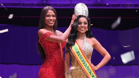 Elección y coronación en el Centro de Convenciones de Cartagena