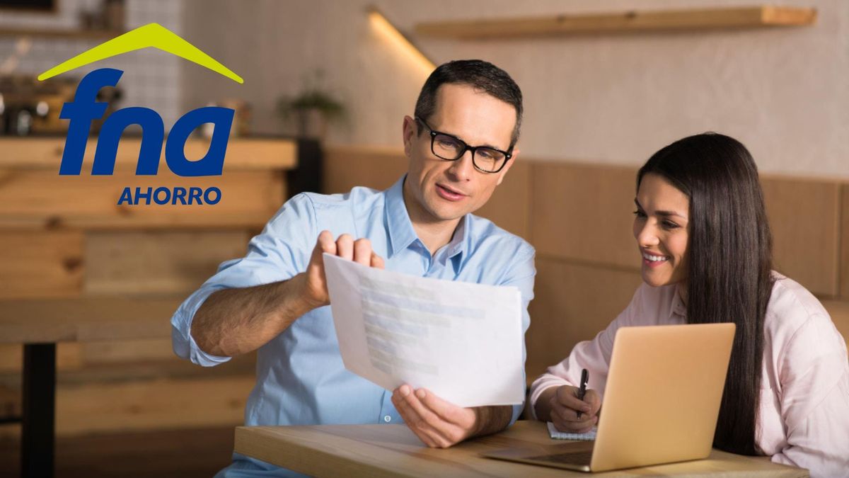 Por medio de un programa de ahorro voluntario, en el que deben demostrar constancia y capacidad de pago.