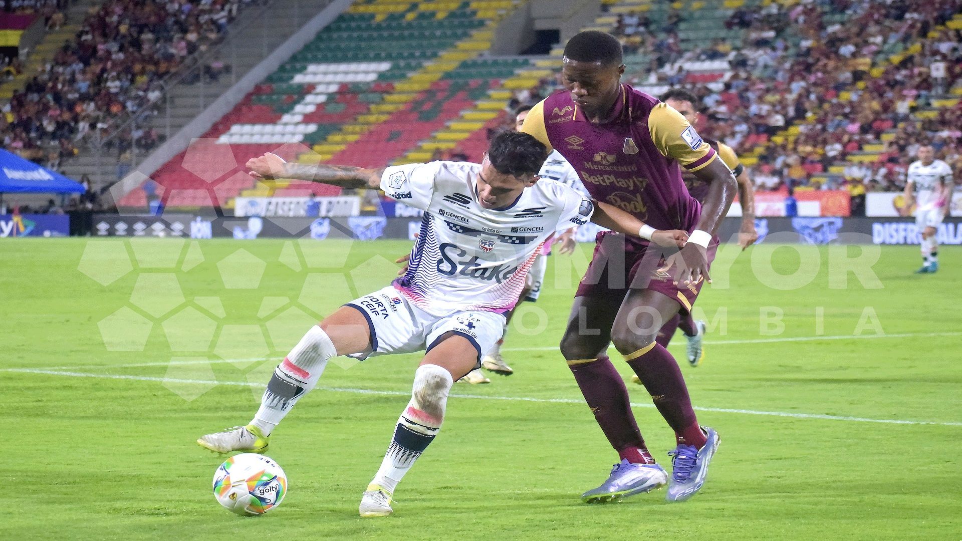 tolima_vs_fortaleza_en_el_inicio_de_los_cuadrangulares_de_la_liga