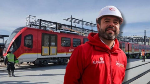 Para construirlo, se requirió la ayuda de al menos 200 personas y entre 10 y 15 máquinas que debieron operar todo el tiempo.