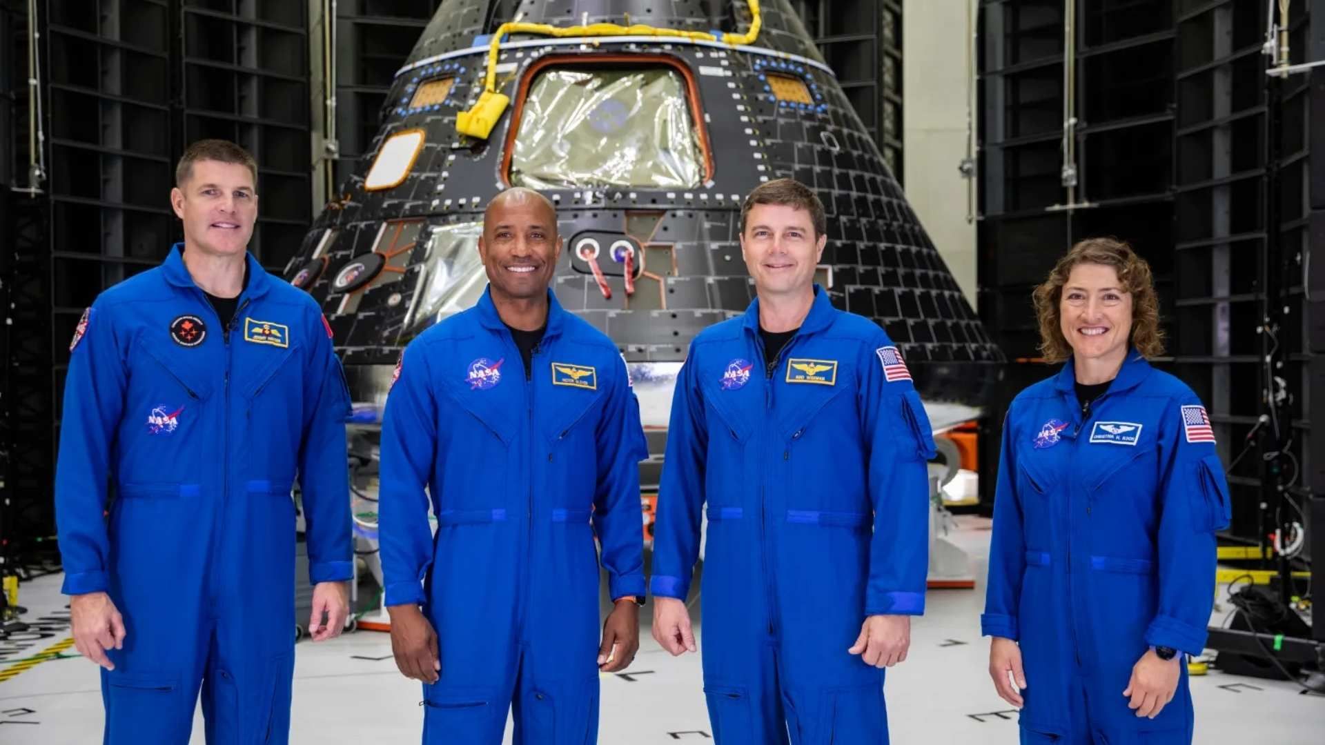 Reid Wiseman, Victor Glover, Christina Koch y Jeremy Hansen conforman la tripulación del sobrevuelo lunar.