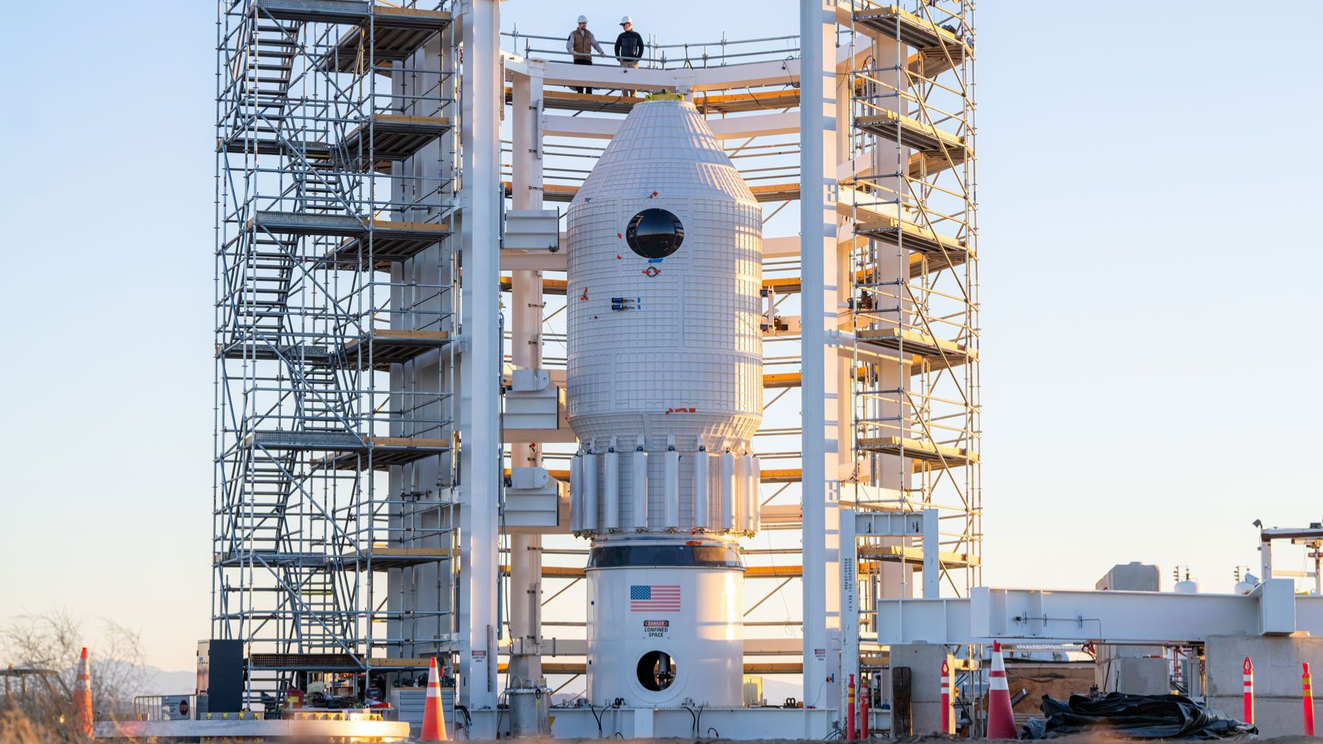 Cada misión será debidamente planificada para garantizar la seguridad, esto incluye las simulaciones que se harán y los protocolos de emergencia específicos para la vida en órbita.