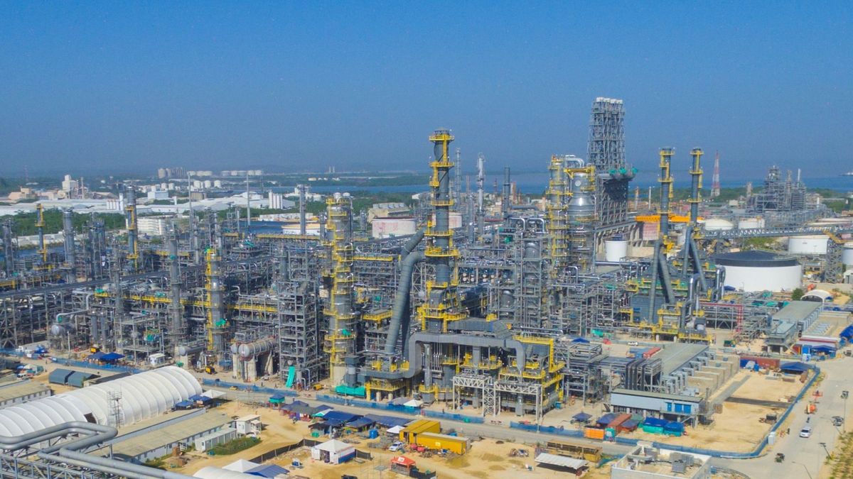 El conflicto surgió después de que la Dian cambiara su interpretación sobre estas operaciones y concluyera que sí deben pagar el 19 % del IVA.