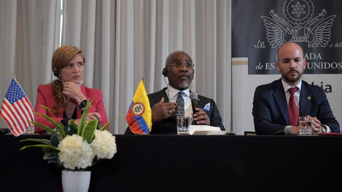 Juan González (Der), exasesor de Joe Biden para las Américas