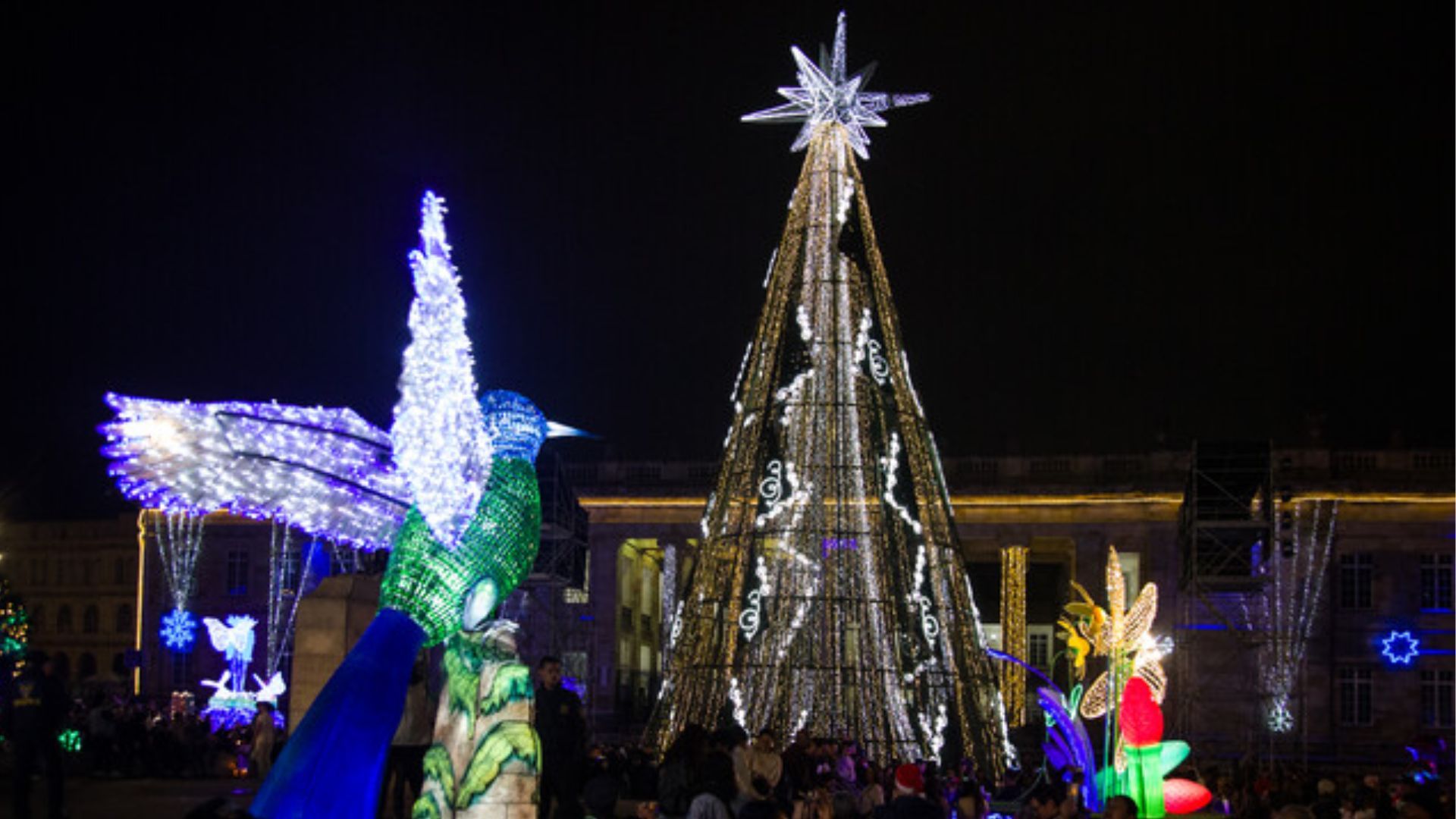Alumbrado navideño en la Plaza de Bolívar