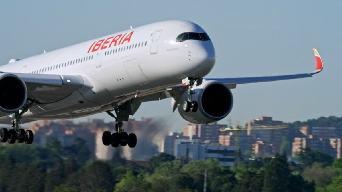 Iberia cancela vuelos a Venezuela tras advertencia de Estados Unidos